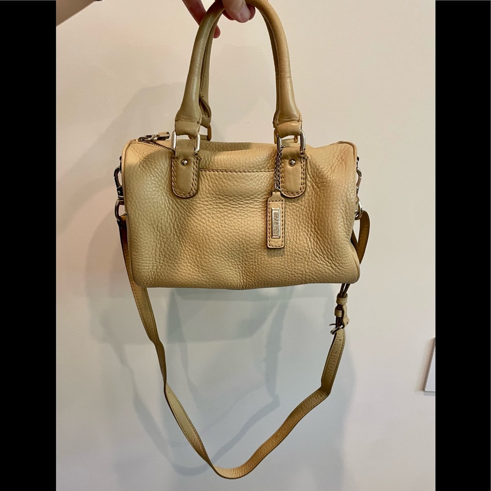 Vguc Cole Haan bag with crossbody strap. Beautiful unique color.